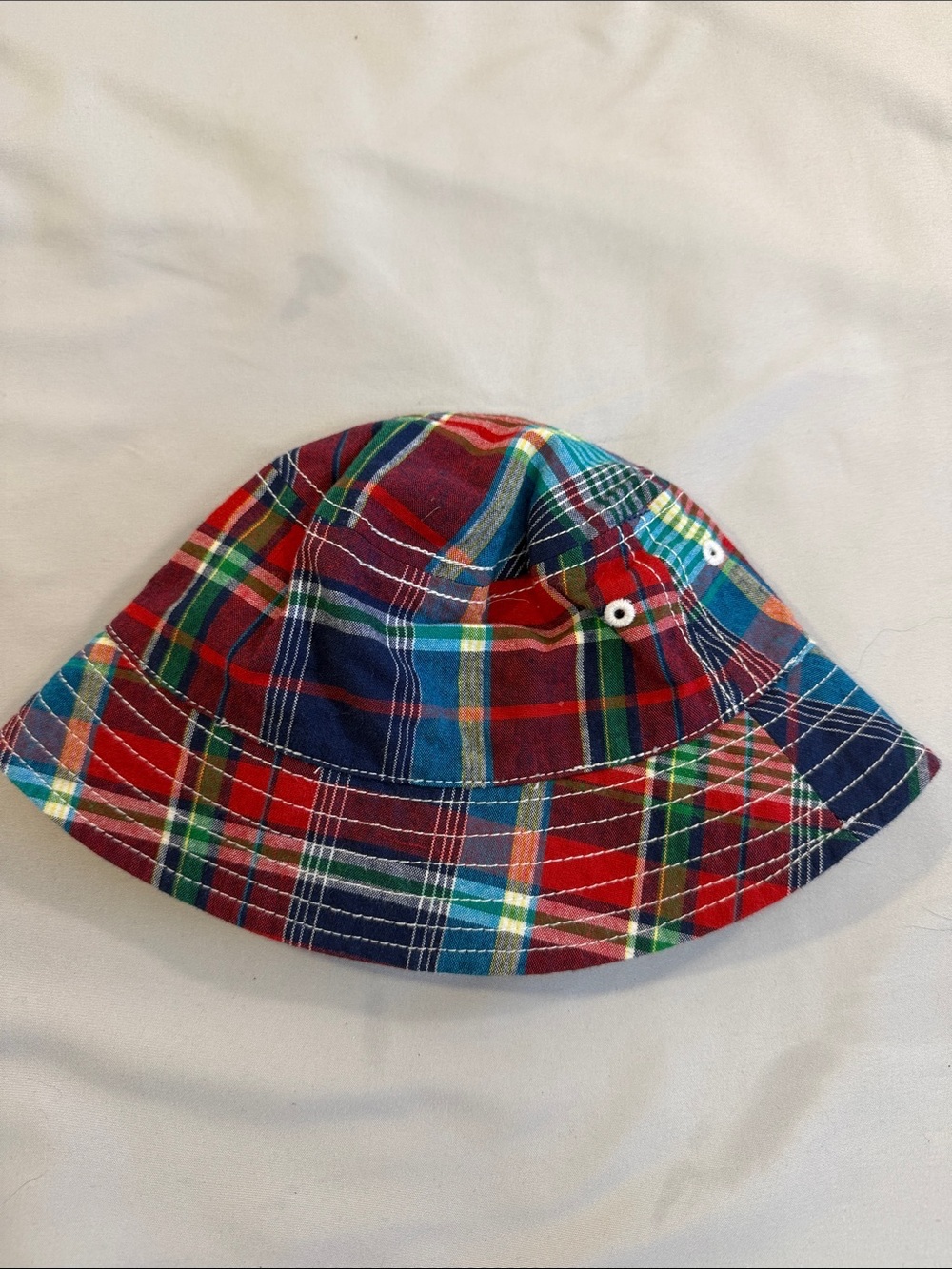 Place NWOT Kids Plaid Bucket Hat - Red, Blue, Green